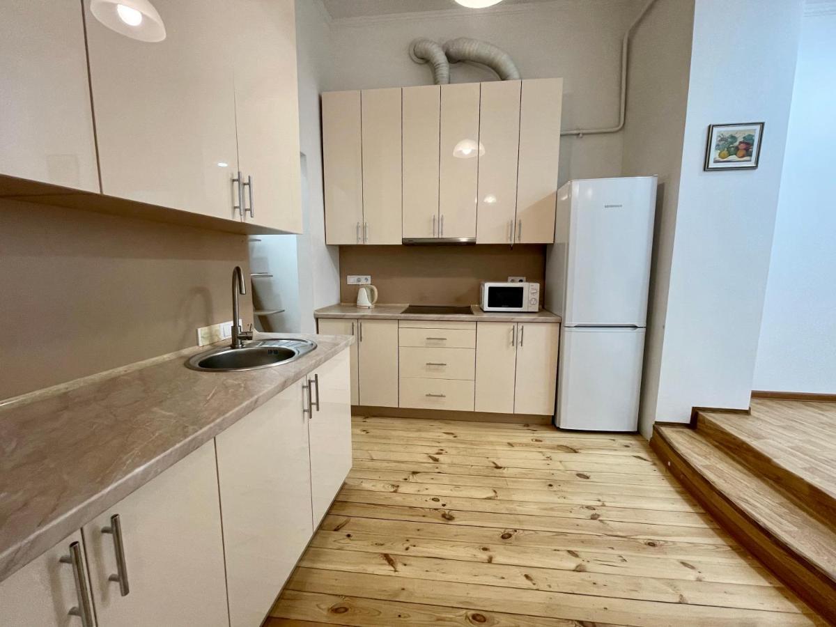 Avangard Kryva Lypa 3 Apart Lvov Exteriér fotografie