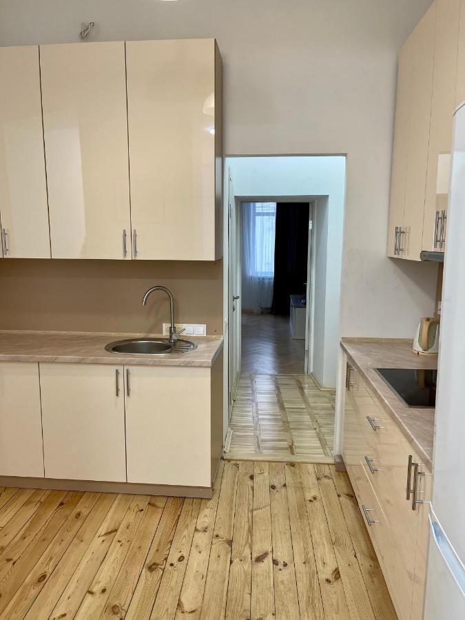 Avangard Kryva Lypa 3 Apart Lvov Exteriér fotografie